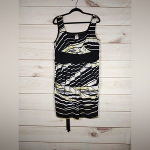 JFW 2X Dress Woman’s Sleeveless V-Neck Bodice Tie back.